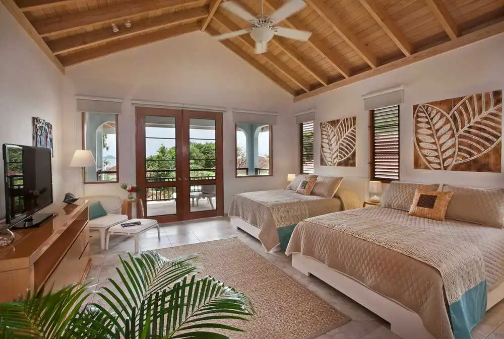 Blue Lagoon Villa
